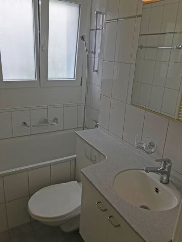 3-Zimmer-Wohnung in Dietikon - ruhig & zentral nahe Bahnhof - Foto 4