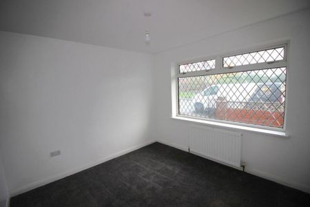2 bedroom bungalow to rent - Photo 2