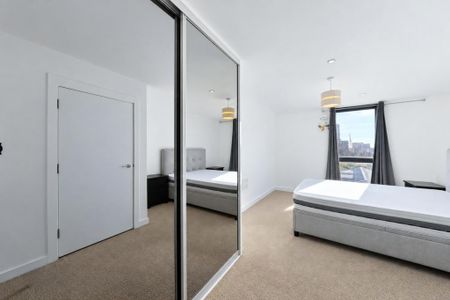 2 bedroom apartment to rent - Photo 4