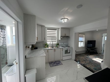 For Lease - 2 Evans Street Unit# A, Belleville, Ontario - Photo 4