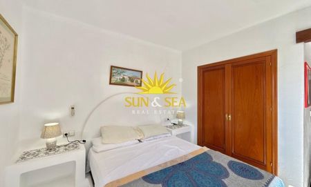 THREE-BEDROOM APARTMENT – TORREVIEJA - Photo 3