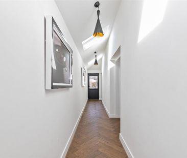 4 bedroom semi-detached house to rent - Photo 1