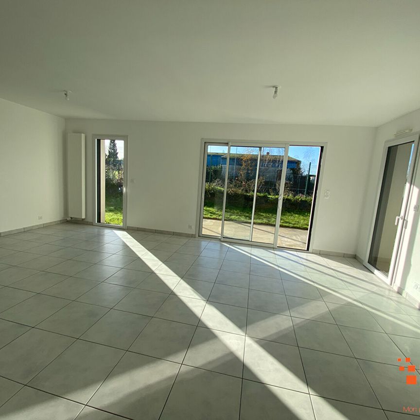 Location Maison 6 pièces 102m² - Photo 1