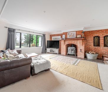 5 bedroom detached house to rent - Photo 3