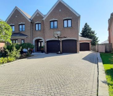 For Lease - 32 Bayside Court, Vaughan, Ontario - Photo 2