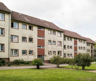 Schöne 3-Zimmer-Wohnung mit Einbauküche - Foto 5