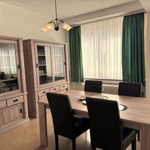 Appartement te huur in Antwerpen voor € 900 met 1 slaapkamer - Photo 2