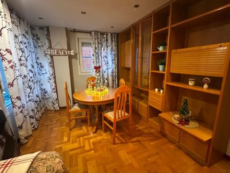 Apartamento de alquiler en Calle Bélgica, Llano - Foto 3