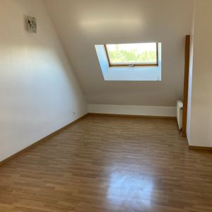 Location Appartement 3 pièces 61m² - Photo 2