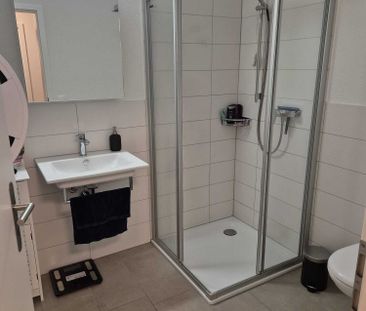 Modern 4 1/2-room apartment with cozy balcony - Photo 6