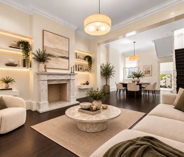 Elegant terrace with City views in a coveted Paddington setting - Photo 2