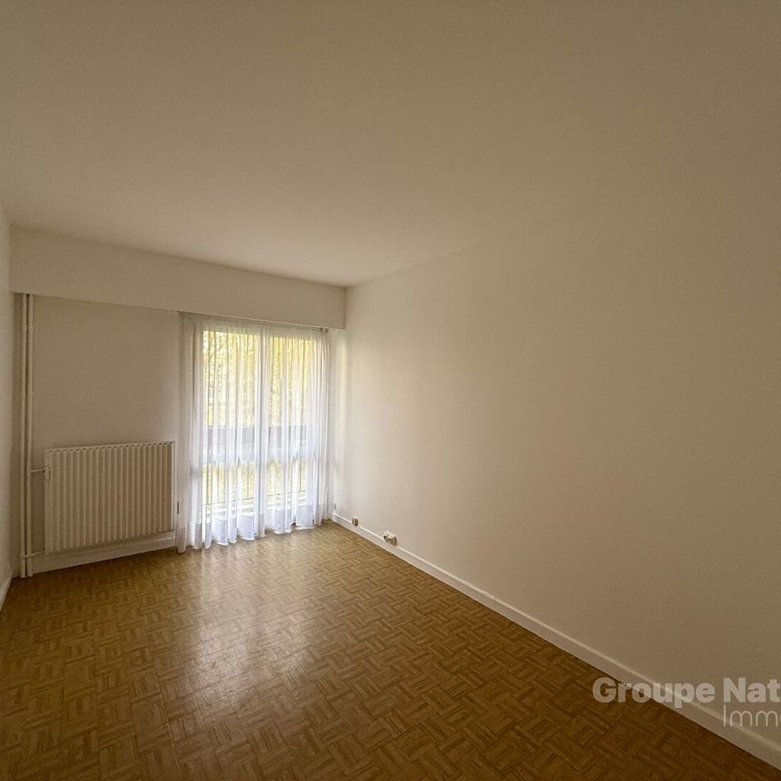 T4 AVEC BALCON : RESIDENCE DU PARC, - Photo 1