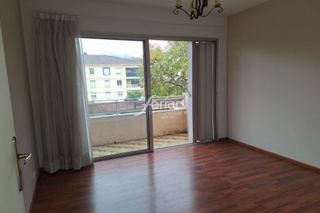 Location Appartement 3 pièces 77m² DRAGUIGNAN 83300 - Photo 3