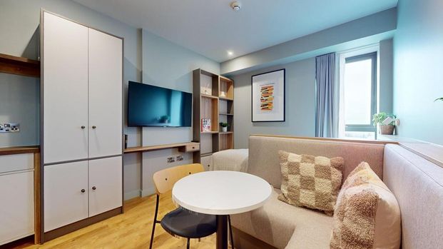 Studio to rent - Photo 1