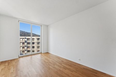 Lichtdurchflutete 4.5-Zimmerwohnung im 2. Obergeschoss - Foto 2