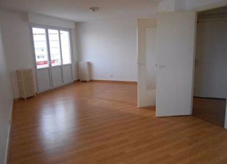 Appartement à louer 2 pièces • 65,45 m2 Montluçon - Photo 4