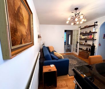1 Bed Flat, Greenwich, SE10 - Photo 3