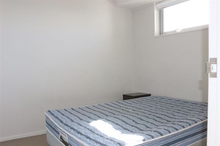 Furnished CBD 2 Bedroom Apartment - Photo 5