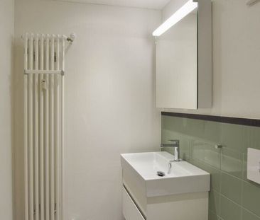 2.5-room apartment with the aesthetics of an old building - Foto 6