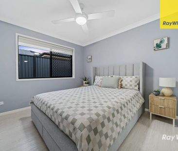 Stylish & Spacious Family Home in Sought-After Kuraby With Solar - Photo 5