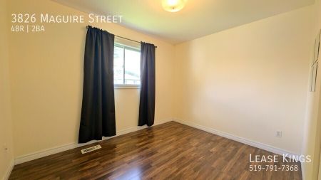 PRIME SOUTH WINDSOR RAISED RANCH HOME - Photo 5