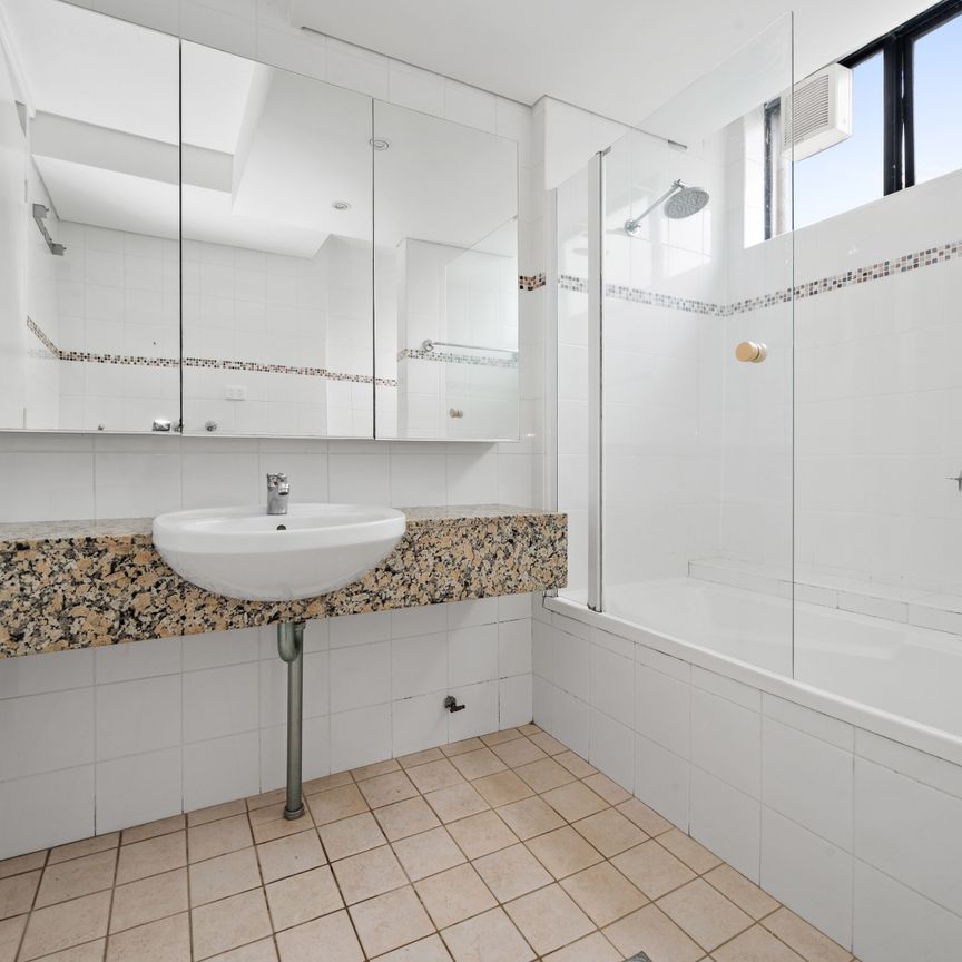 8/70 Raglan Street, Mosman NSW 2088 - Apartment For Rent | Domain - Photo 1