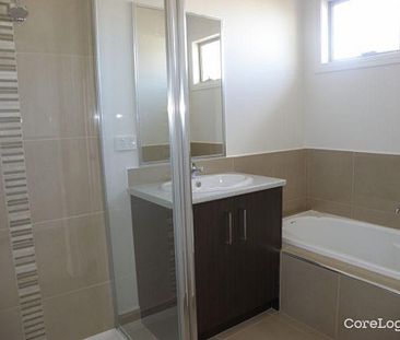Walking Distance to Nunawading Station&excl; - Photo 1