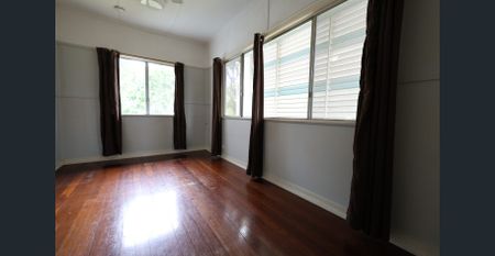 Available Now / Short Term Tenancy Available! - Photo 5