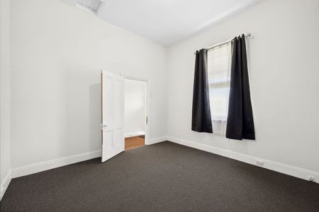 81 Argyle Street, Fawkner. - Photo 4