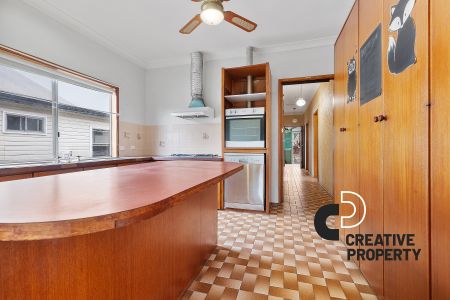 Space and Convenience - Photo 2