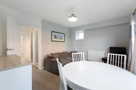 Weyhill House , Camberwell , London, SE5 9HA - Photo 4