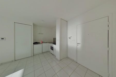 Location Appartement 2 pièces 39m² TOURS 37000 - Photo 5