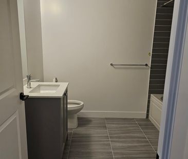 For Lease - 2343 Khalsa Gate Unit# 801, Oakville, Ontario - Photo 5