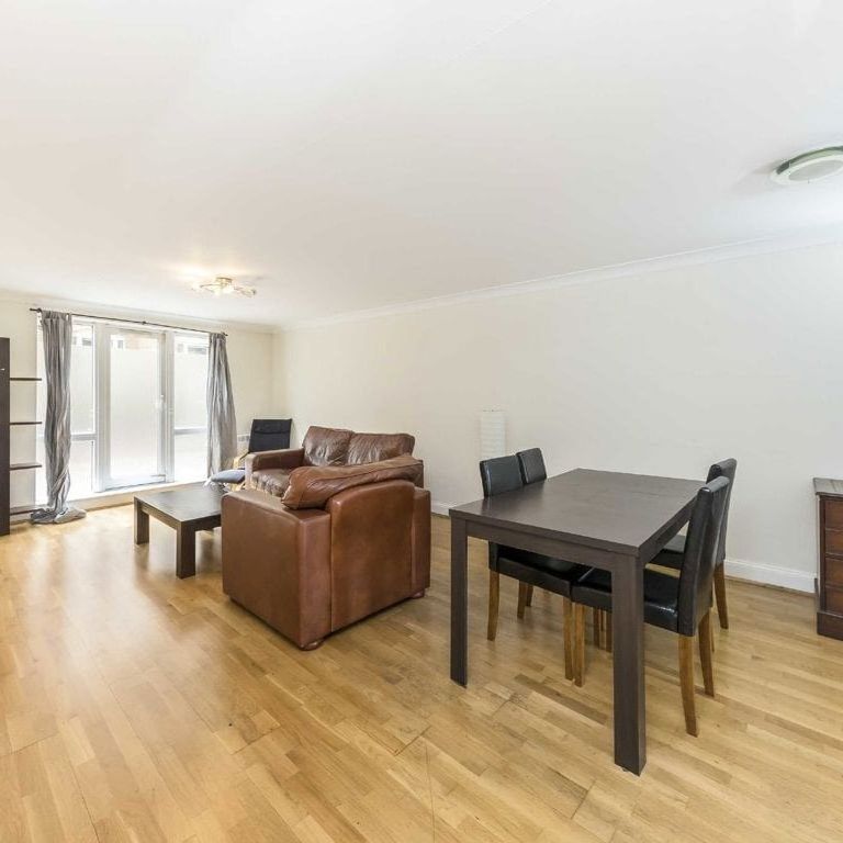 King & Queen Wharf - Photo 1