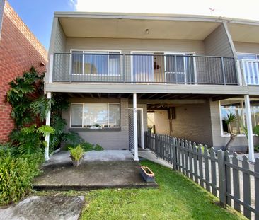 Convenient Location - 2 Bedrooms - 1 Bathroom - Photo 5