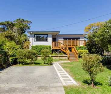 Beautifully Presented Four-Bedroom Home in Ngaio - Photo 5