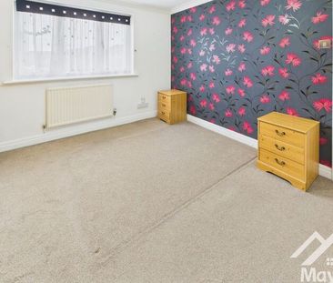 Royal Oak Avenue, Blackburn. Lancs. BB1 8QD - Photo 4