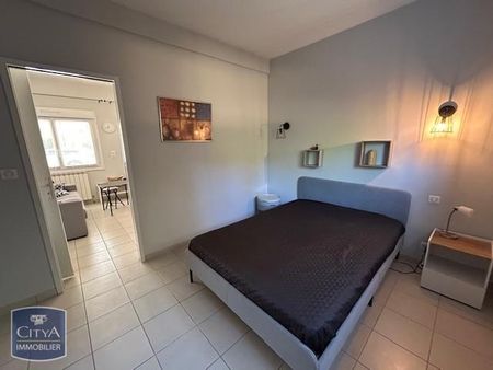 Location Appartement 2 pièces 36m² ROYAN 17200 - Photo 3