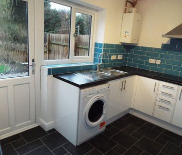 Cirencester Close, Bromsgrove, B60 - Photo 1