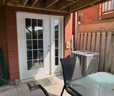 For Lease - 383 Jay Crescent, Orangeville, Ontario - Photo 5