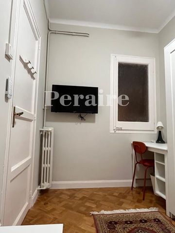 Barcelona, Catalonia 08023 - Photo 2