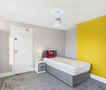 4 bedroom house of multiple occupation to rent - Photo 4