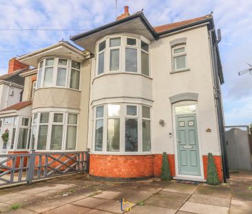 3 bedroom semi-detached house to rent - Photo 4