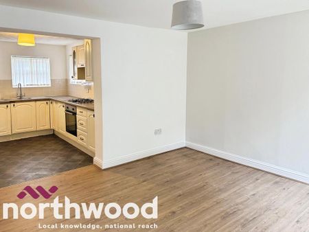 3 bedroom terraced house to rent - Photo 3