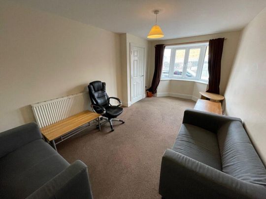 4 bedroom townhouse to rent - Photo 1