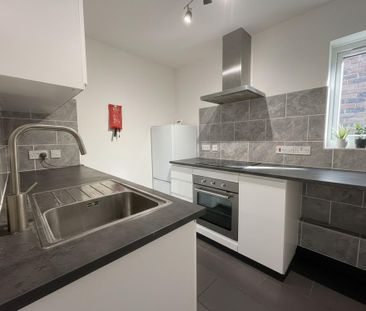 1 bedroom flat to rent - Photo 4