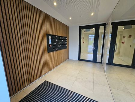 Appartement te huur - Foto 4