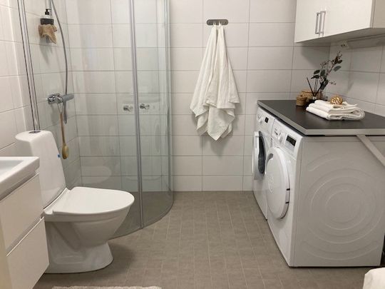 Trapetsgatan 16 - Foto 1