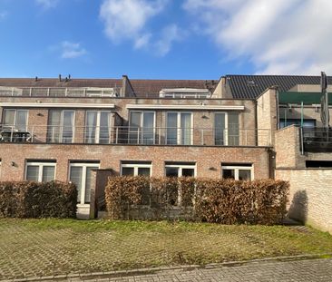 Zeer ruim 2-slaapkamer appartement in centrum Olen. - Foto 1