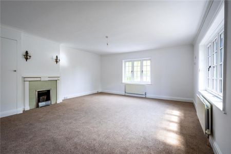 4 bedroom detached house to rent - Photo 4